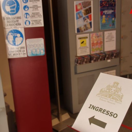 L'ingresso in sicurezza a Palazzo Mazzetti