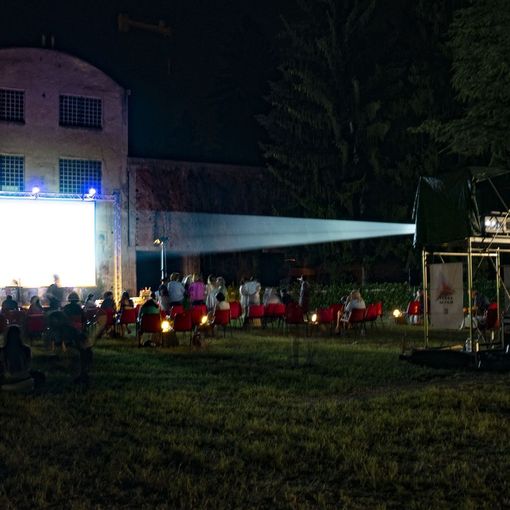 Una serata di proiezioni nella scorsa estate