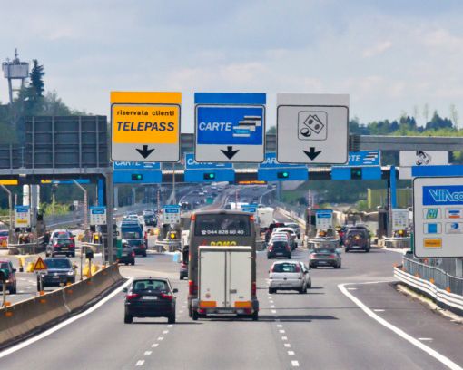 Controesodo: traffico intenso e possibili criticità sulle strade del centro-nord, anche molti astigiani in viaggio