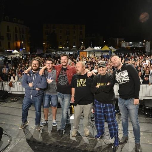 1989-2019 Addio Farinei. Il saluto dei &quot;monelli&quot;alla loro città
