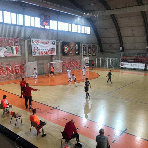 Buona la prima per l'Orange futsal Asti: travolto il Val D’lans