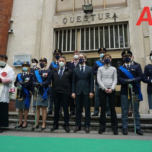 Un momento della festa della polizia (MerfePhoto)