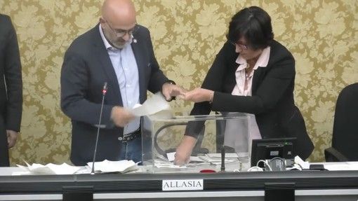 Finpiemonte, il M5s esulta: “sì” con voto segreto per un tavolo di lavoro che garantisca trasparenza