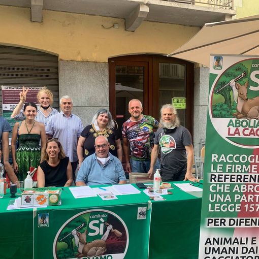 Raccolta firme a Castelnuovo Don Bosco per richiedere il referendum per abolire la caccia