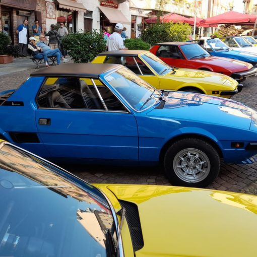 Pubblico ed emozioni a Moncalvo per il Raduno delle X1/9
