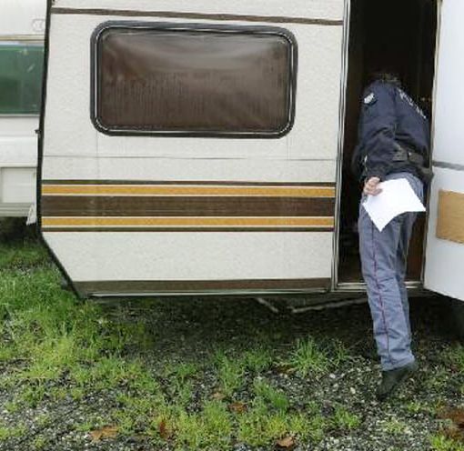 Cinque nomadi, tra cui due minorenni, denunciati per furto aggravato