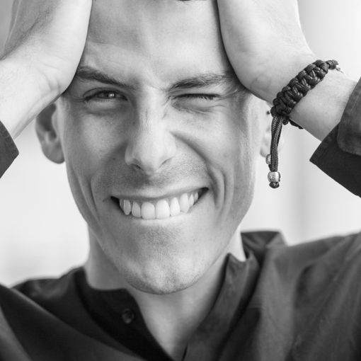 Intervista ad un astigiano sul palcoscenico: Jacopo Morra stasera all'Alfieri nei &quot;Miserabili&quot;