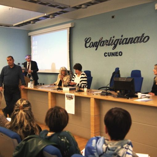 Anche l'astigiana Anna Oliva ha preso parte a un seminario tecnico di Confartigianato