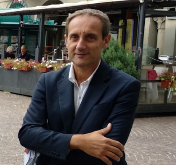 Massimo Cerruti (M5S): &quot;Le unghie di Coppo sui vetri fan rumore e si sentono...&quot;