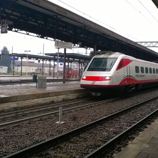 I consiglieri 5 Stelle: &quot;La Regione convochi Trenitalia per ripristinare al più presto i Frecciabianca&quot;