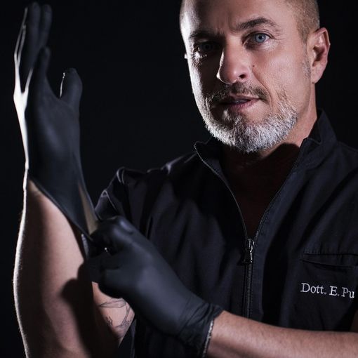 Odontoiatria estetica – Dottor Emanuele Puzzilli:  duro lavoro, innovazione e spirito imprenditoriale  alla base del suo successo professionale