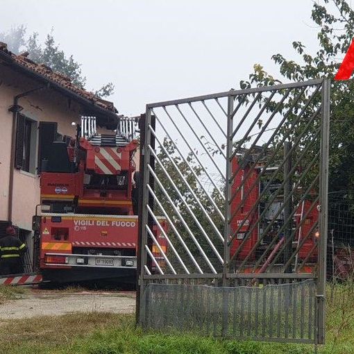Esplosione in un'abitazione a Revignano, due persone ricoverate in codice rosso