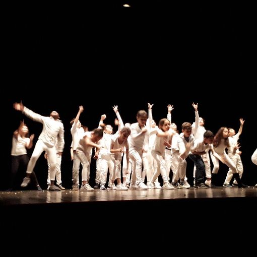 Al Teatro Alfieri &quot;Angeli in caduta libera&quot; per i diritti dei bambini