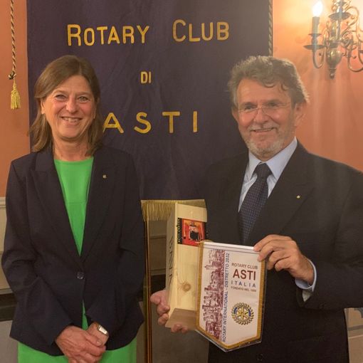 Nella foto il presidente Paola Mogliotti, con il dottor Angelo Ferrari al termine dell’incontro
