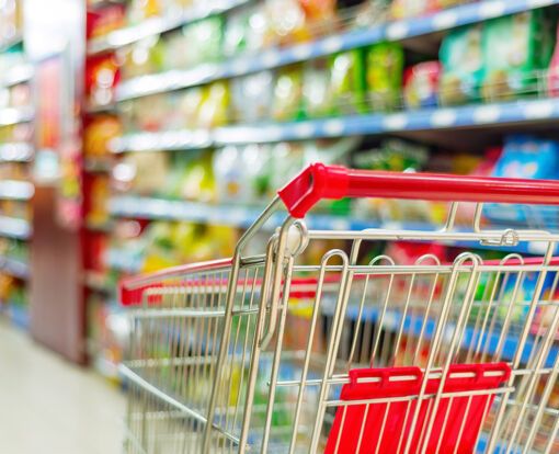 I sindacati: pronti a vigilare sul rispetto dei canoni di sicurezza nei negozi alimentari della grande distribuzione