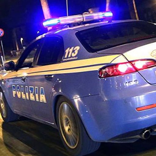 Automobilista arrestato per resistenza e lesioni a danno di alcuni poliziotti