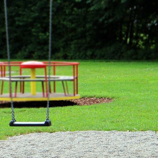 Ad Asti riaperti i parchi giochi ma non le piattaforme sportive (campi da calcio, calcetto, basket…)
