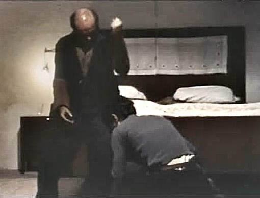 Un fotogramma tratto da "Padre padrone", film che Paolo e Vittorio Taviani trassero dall'omonimo romanzo di Gavino Ledda (Fonte Wikipedia) Un fotogramma tratto da "Padre padrone", film che Paolo e Vittorio Taviani trassero dall'omonimo romanzo di Gavino Ledda (Fonte Wikipedia)