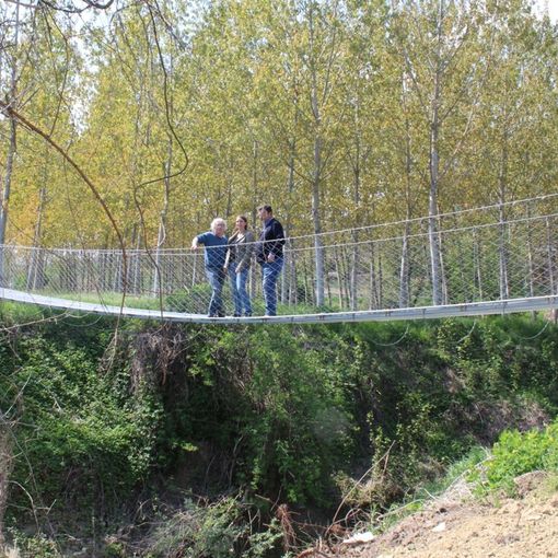 La passerella del 25 aprile a Belveglio