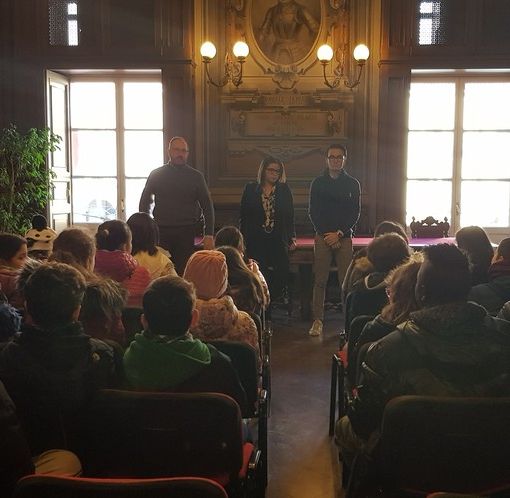 Le scuole astigiane visitano il Comune