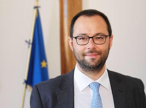 Stefano Patuanelli: commentatori unanimi nell'indicare il l'attuale capogruppo M5S al Senato come nuovo ministro alle Infrastrutture e Trasporti (foto tratta da Fb)