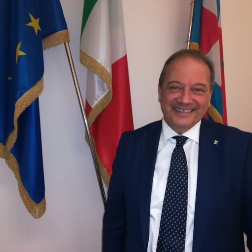 L’Anci Piemonte svolta a destra: il sindaco di Vercelli Andrea Corsaro è il nuovo presidente