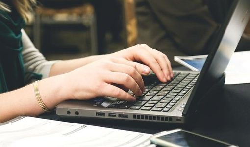 L'Agenzia delle Entrate donerà oltre 10.000 computer a scuole, enti non profit e Pubblica Amministrazione