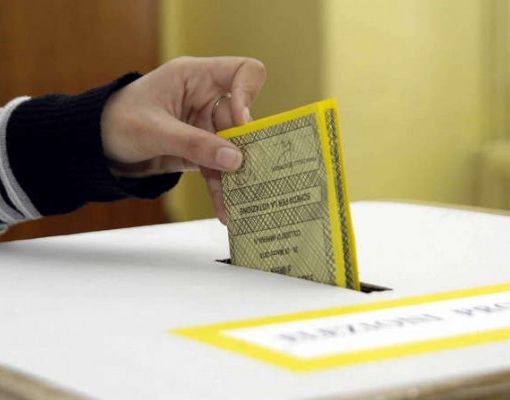 Asti, In vista delle consultazioni elettorali della primavera 2019, si invitano gli elettori a controllare la tessera elettorale