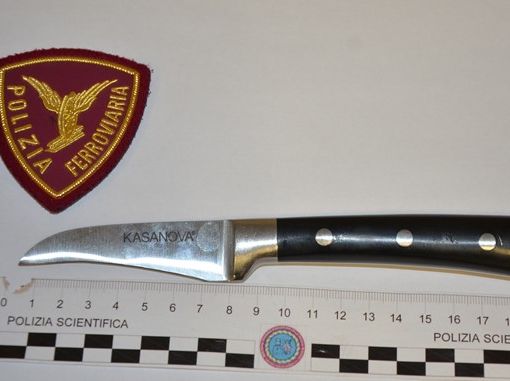 Pregiudicato fermato in stazione, portava con sé un coltello