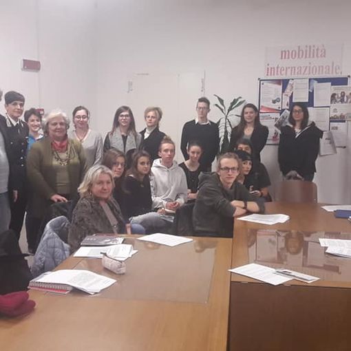 &quot;Creatività all'azione&quot;. Il secondo incontro operativo organizzato dalla Scuola del Fumetto si è concentrato sulla violenza di genere