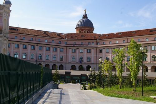 Intercettazioni agli avvocati astigiani? Tribunale in fermento