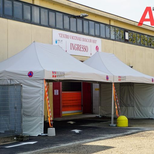 L'hub vaccinale di via Guerra (Ph. Efrem Zanchettin - Merfephoto)