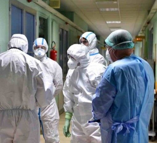 Cento euro di bonus in Pronto soccorso, la rabbia degli infermieri: &quot;Soldi ai medici, mentre noi rimaniamo con un pugno di mosche&quot;