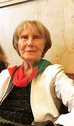 Marisa Ombra durante la presentazione del libro, &quot;Libere sempre&quot; rivolto alle giovani donne del terzo millennio