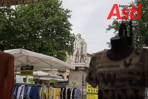 La commissione mercatale di Asti, torna a far sentire la sua voce. Il sindaco Rasero li incontra