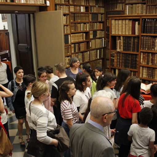 Aperti al Mab: Una mostra per scoprire la Biblioteca del Seminario