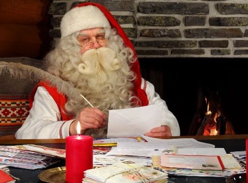 Asti: Palazzo Ottolenghi diventa la casa di Babbo Natale