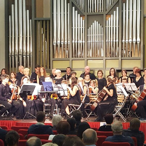 L'Orchestra sinfonica Junior Classica si esibisce al Santuario del Portone di Asti