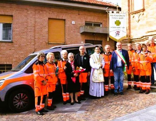 Montechiaro, nuovo mezzo per la Croce Verde