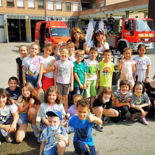 Alcune immagini relative la visita degli allievi della Cagni al Comando Provinciale Vigili del Fuoco