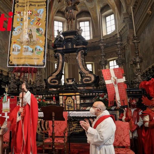 La Cina, la &quot;messa del burdel&quot; e il &quot;Perpetuo Sindaco Celeste&quot;