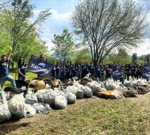 Nel giorno della Terra il Piemonte si è liberato di quasi 22mila chili di rifiuti di plastica abbandonati