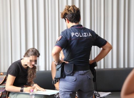 Immagine generica Polizia-vittima di violenza