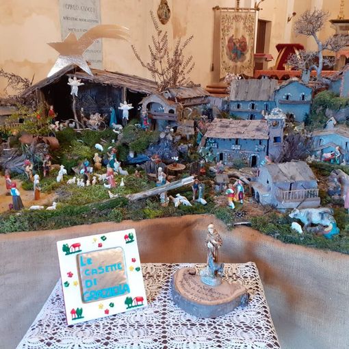 Villa San Secondo espone i suoi presepi per vivere insieme la magia del Natale