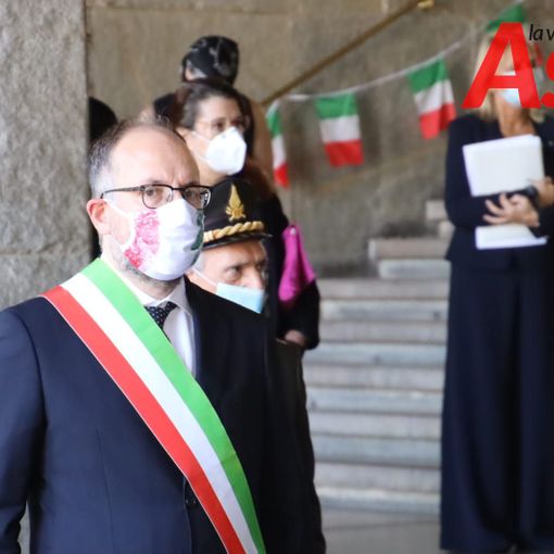 &quot;Mi sento preso per i fondelli&quot;. Il sindaco di Asti, Maurizio Rasero commenta il nuovo Dpcm del Governo [VIDEO]