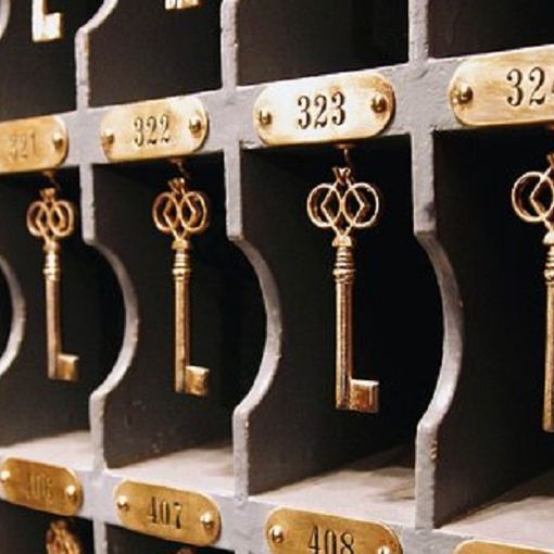 State prenotando vacanze o soggiorni online? Attenzione ai messaggi fraudolenti su richiesta carta di credito