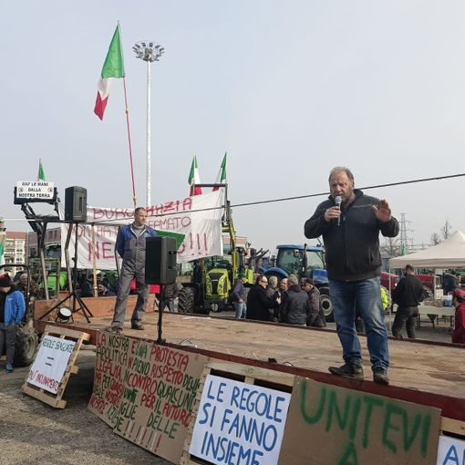 Un altro presidio degli agricoltori ad Asti, proseguirà fino al 20 febbraio