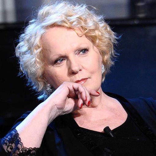 A Castell'Alfero la splendida voce di Katia Ricciarelli con la tribute band Queenmania