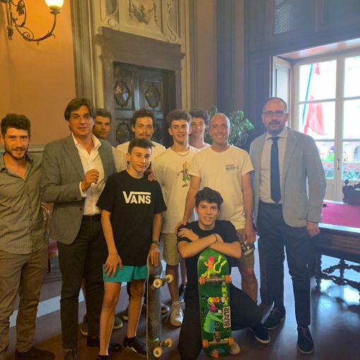 Gli organizzatori con il sindaco e l'assessore allo Sport Mario Bovino