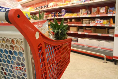 Venerdì un convegno sul tema &quot;Domeniche e festivi: quale norma per agevolare i lavoratori del commercio&quot;